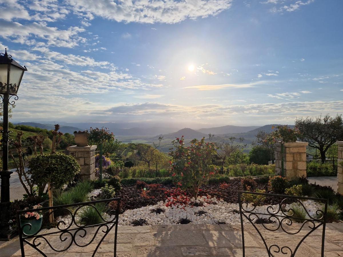 Apartment Cristina With Stunning View Vizinada Экстерьер фото
